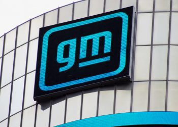 GM lança programa de demissão voluntária para as suas três fábricas de SP