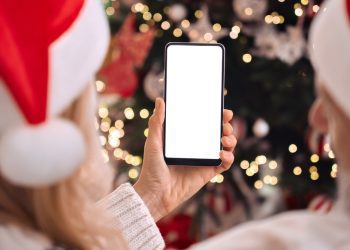Consumidores brasileiros veem aplicativos como indispensáveis nas festas de fim de ano
