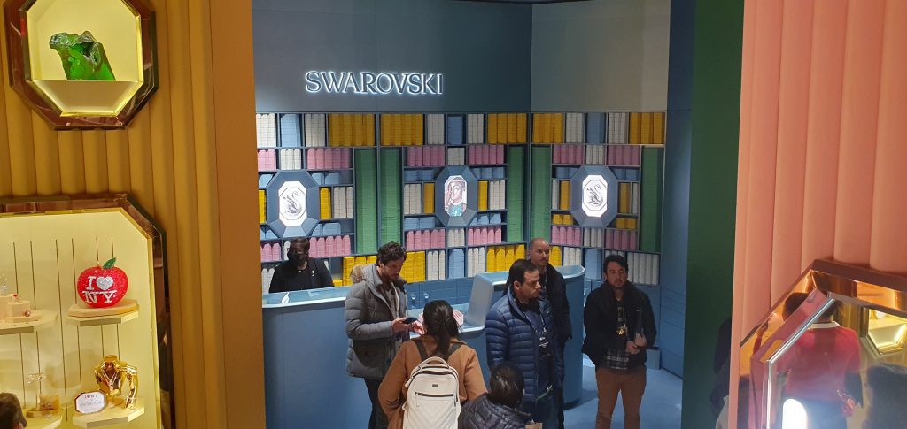 Loja da Swarovski em Nova York, EUA - Foto: Mercado&Consumo