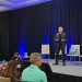 Lições de Bruce Dickinson para o varejo: transformando clientes em fãs