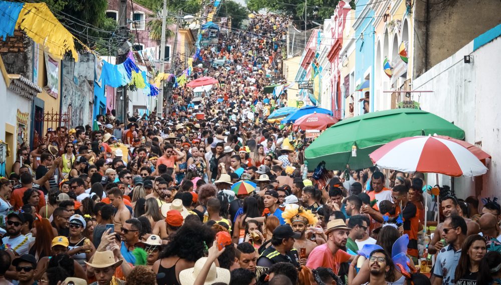 Instituto Heineken capacita vendedores ambulantes para o Carnaval de Olinda