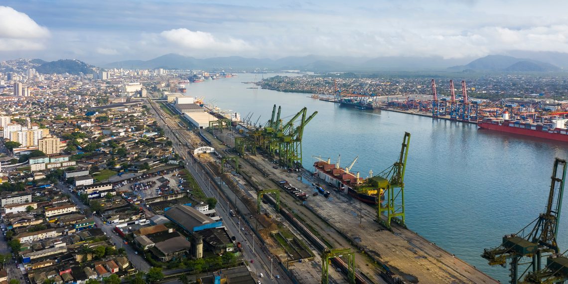 Hidrovias do Brasil e Rumo lançam parceria no Porto de Santos