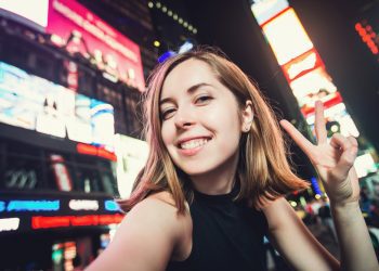 Geração Z: o poder da comunicação digital para promover conexões e influenciar seus hábitos de consumo
