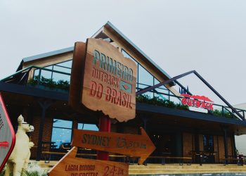 Outback transforma sua primeira loja no Brasil em flagship para comemorar 27 anos no País