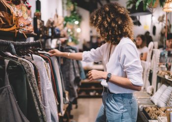 C&A e Renner são as marcas mais populares entre os consumidores de moda