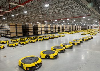 Com robôs, Mercado Livre reduz em até 20% tempo de operação de pedidos em Centro de Distribuição