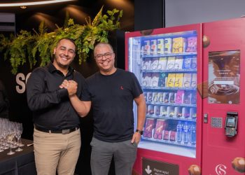 Cacau Show lança vending machines desenvolvidas com inteligência embarcada