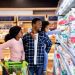 Intenção de consumo das famílias cresce pelo terceiro mês