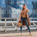 A moda, reflexo vibrante e dinâmico dos tempos, está passando por uma metamorfose profunda, impulsionada por novos comportamentos de consumo.