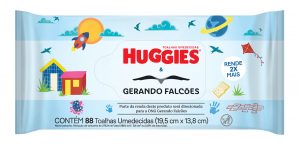 Huggies se une a Gerando Falcões e lança edição especial de lenços umedecidos