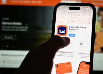Itaú banco PIB