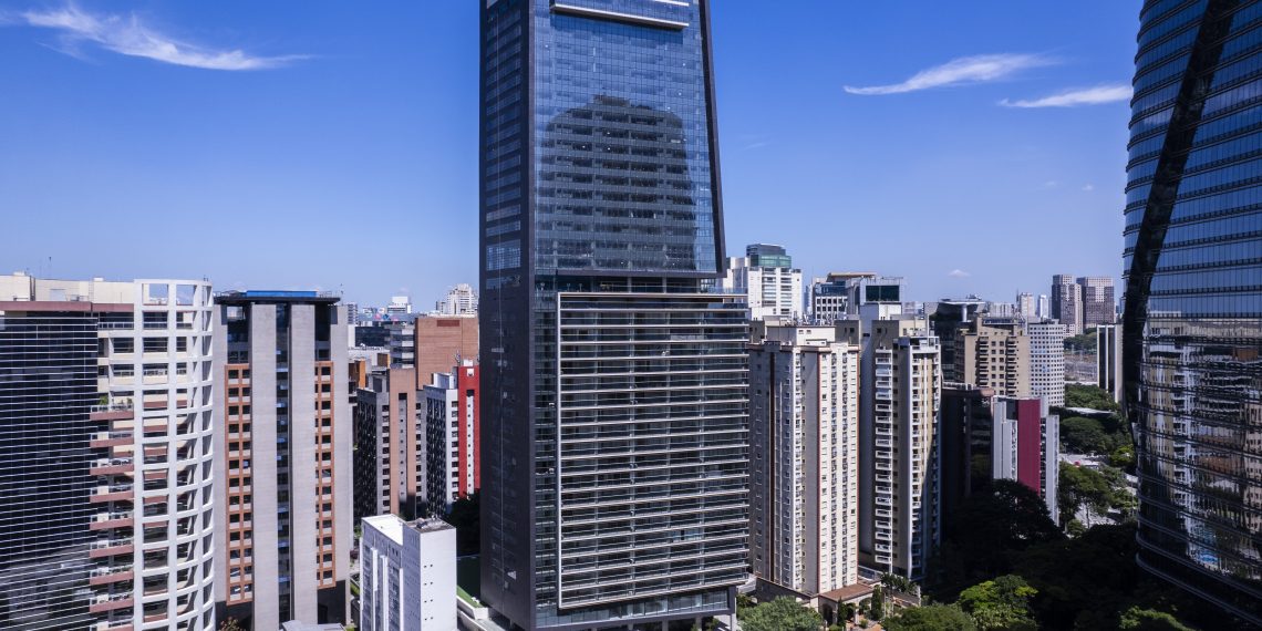 Unindo gastronomia e hotelaria, HBR Realty inaugura o primeiro Hotel W do Brasil