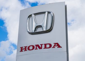 Ações de Honda e Nissan no Japão saltam com plano de fusão
