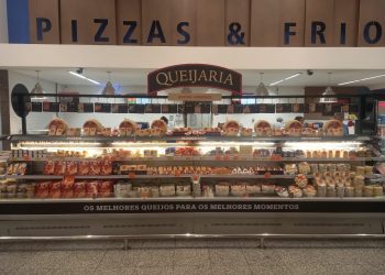 Tirolez aprimora experiência dos consumidores com ambientes atrativos e interativos