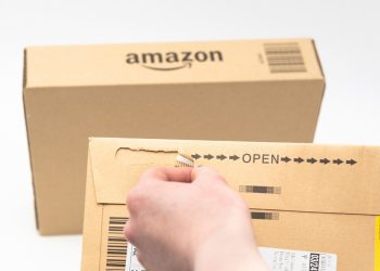 Anatel multa Amazon por venda de produtos irregulares