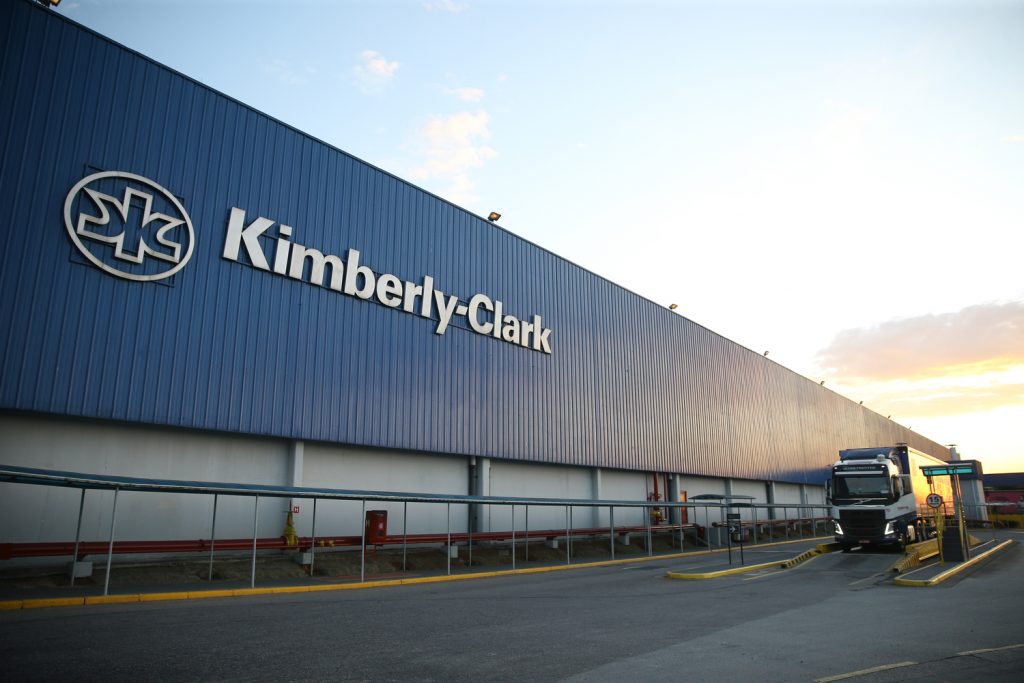 Canal de farmácias representa 40% da receita da Kimberly-Clark no Brasil