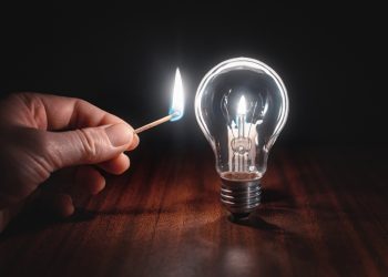 Após temporais, 260,6 mil clientes ficam sem energia na Região Metropolitana de SP