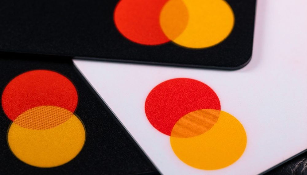 Mastercard inicia teste no Brasil de ferramenta que permitirá pagar online com cartão sem senha