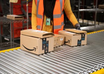 Amazon Brasil lança plataforma para compras de itens essenciais