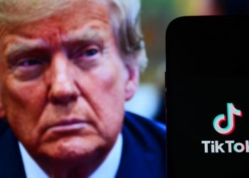 Trump afirma que planeja dar mais tempo para o TikTok encontrar um comprador