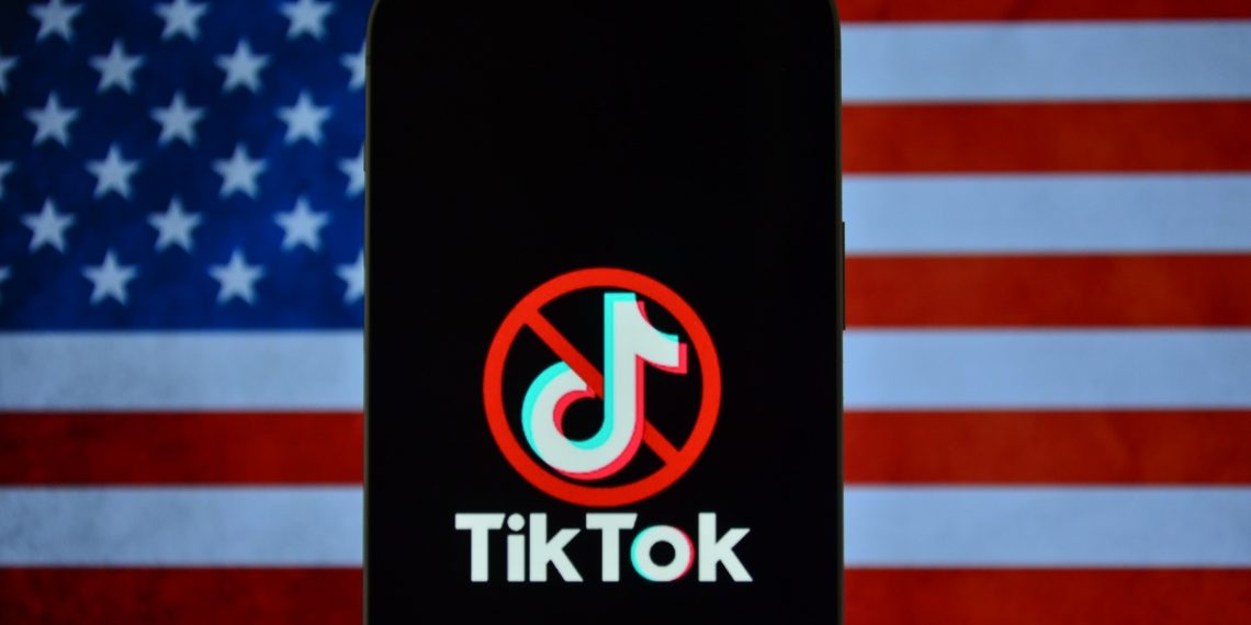 TikTok pode encerrar operações nos EUA já neste domingo; entenda