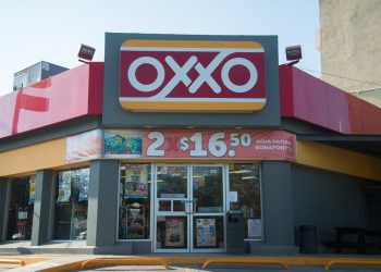 Nubank assina com a Oxxo acordo para expandir rede de depósitos e saques no México