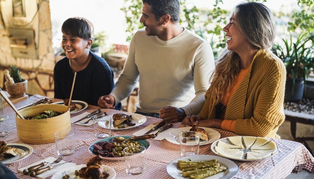 Alimentação fora do lar teve alta de 2,5% no volume de serviços em novembro