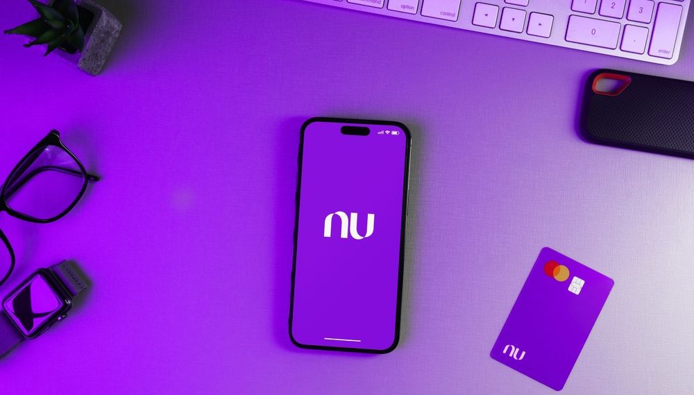 Nubank começa a oferecer planos de celulares da NuCel no aplicativo a partir de hoje