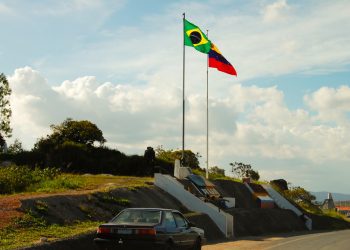 Venezuela fecha fronteira com o Brasil até a próxima segunda-feira