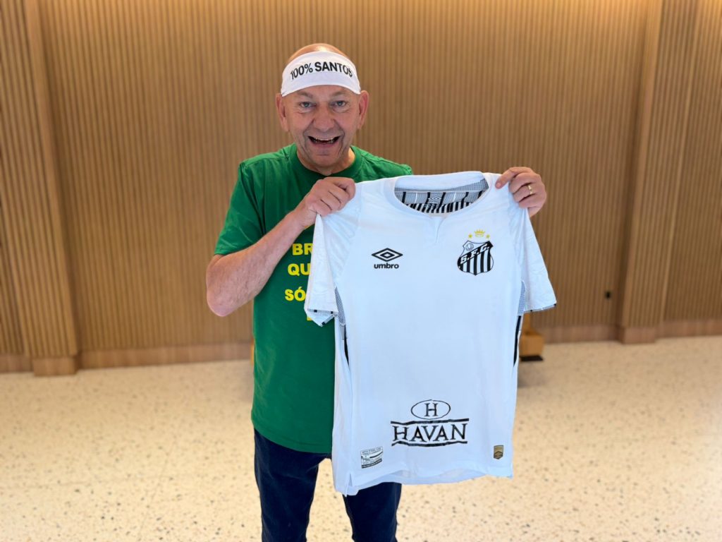 Havan é anunciada como nova patrocinadora do Santos no dia da reestreia de Neymar