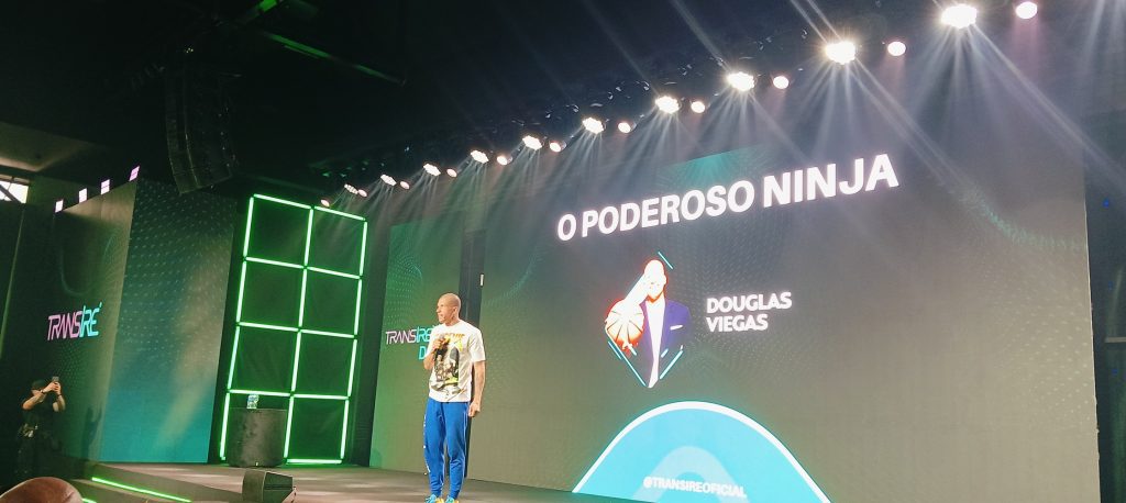 "Eu acredito verdadeiramente no poder do esporte para mudar a nossa nação", afirma Poderosíssimo Ninja