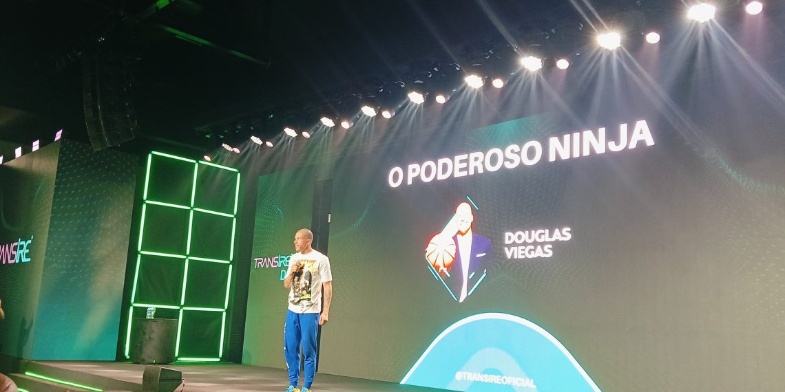 "Eu acredito verdadeiramente no poder do esporte para mudar a nossa nação", afirma Poderosíssimo Ninja