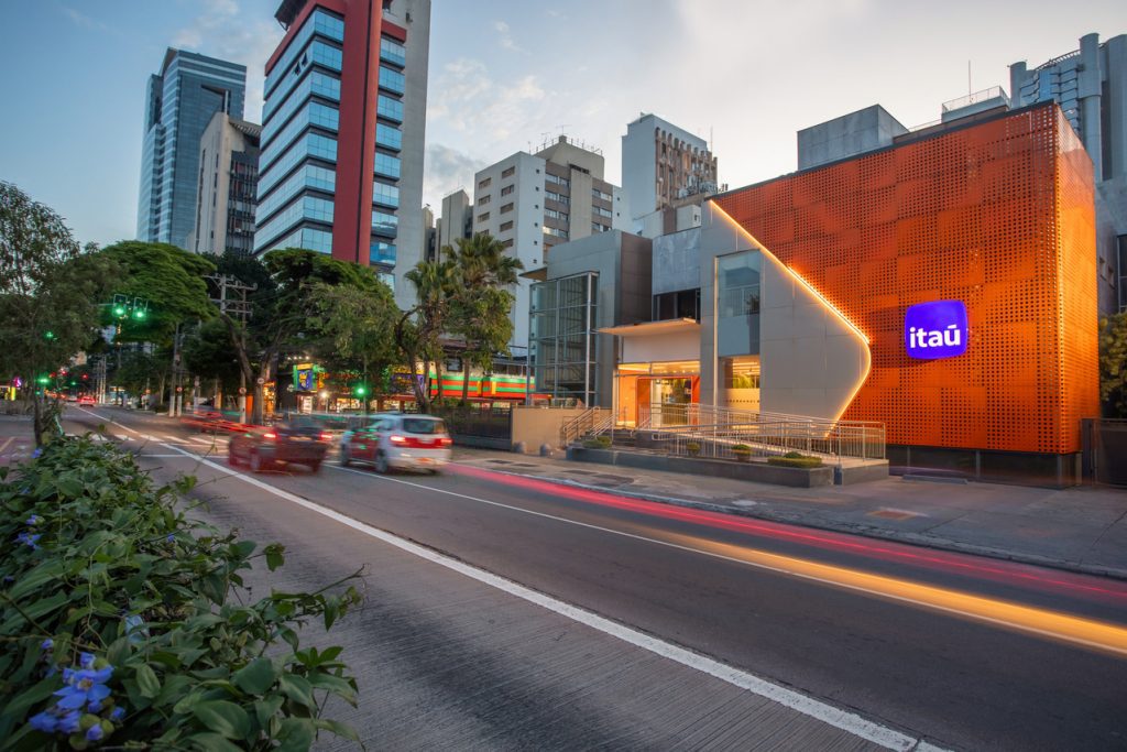 Itaú promove debates na SP House durante o SXSW 2025