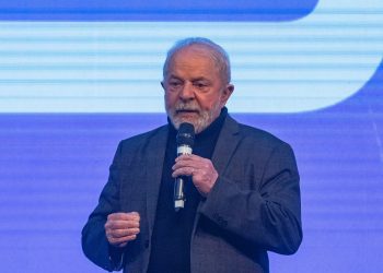 Lula diz ter 'obsessão' de fazer alimento ficar barato para população comprar