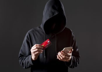Tentativas de golpe no e-commerce crescem 3,5% em 2024 ante 2023