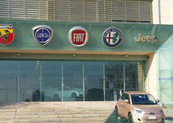 Stellantis contrata 400 engenheiros para seu novo centro tecnológico em MG