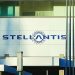 Stellantis anuncia contratação de 400 engenheiros para desenvolvimento de carros híbridos