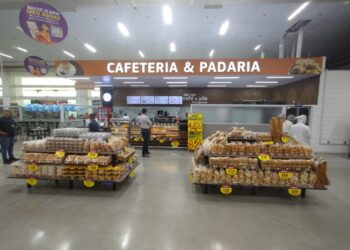 Assaí fecha o 1º tri de 2025 com a implementação de mais de 700 serviços em suas lojas
