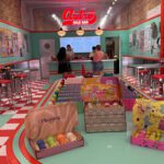 Pop-up da Pleasing engaja geração Z em Chicago