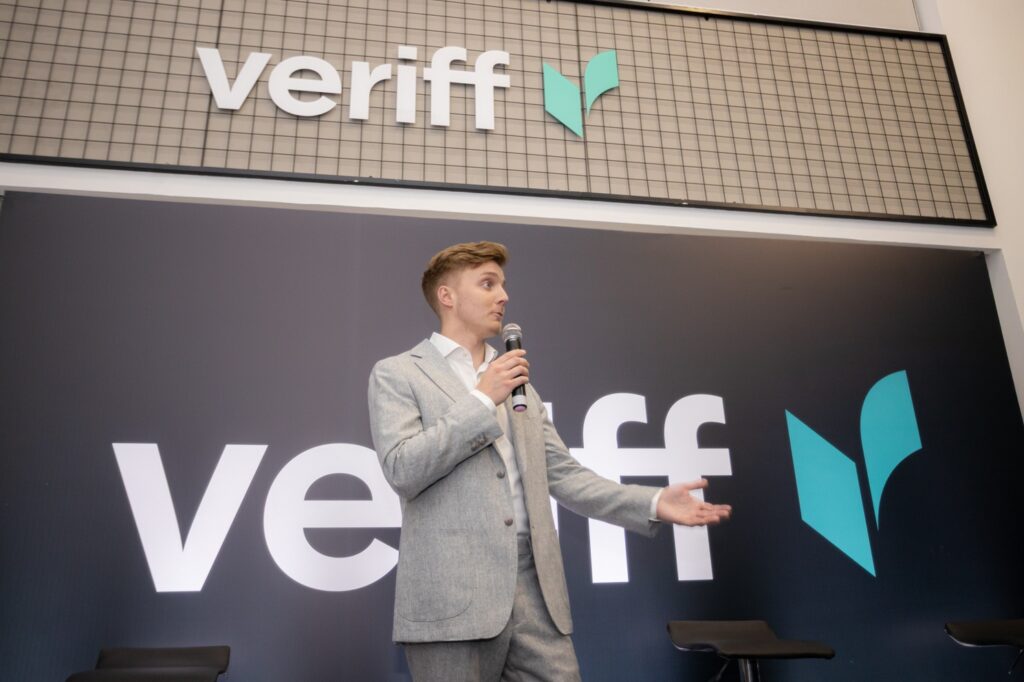 Unicórnio estoniano Veriff investe no Brasil e abre hub tecnológico na Avenida Paulista