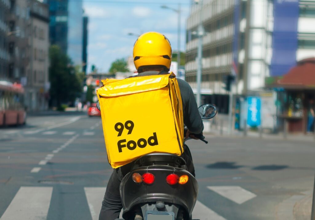 App da 99Food abre cadastro; ganhos combinados podem chegar a R$ 250 por dia