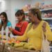 Vendas crescem em supermercados e restaurantes
