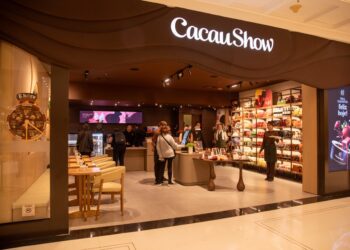 Cacau Show entra no mercado de acessórios com linha inspirada em chocolate