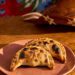 La Guapa e Mocotó se unem e lançam nova empanada Sertaneja