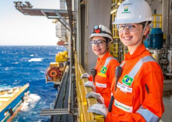 Petrobras quer atrair trabalhadores de aplicativo para terceirizadas