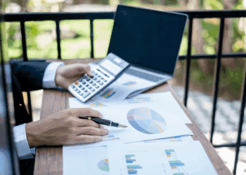 Serasa lança solução com IA para apoiar a gestão financeira de PMEs