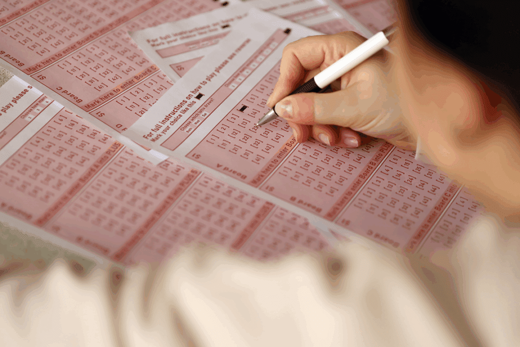 Sorte Online leva apostas de loteria ao varejo físico em parceria com a Cardway
