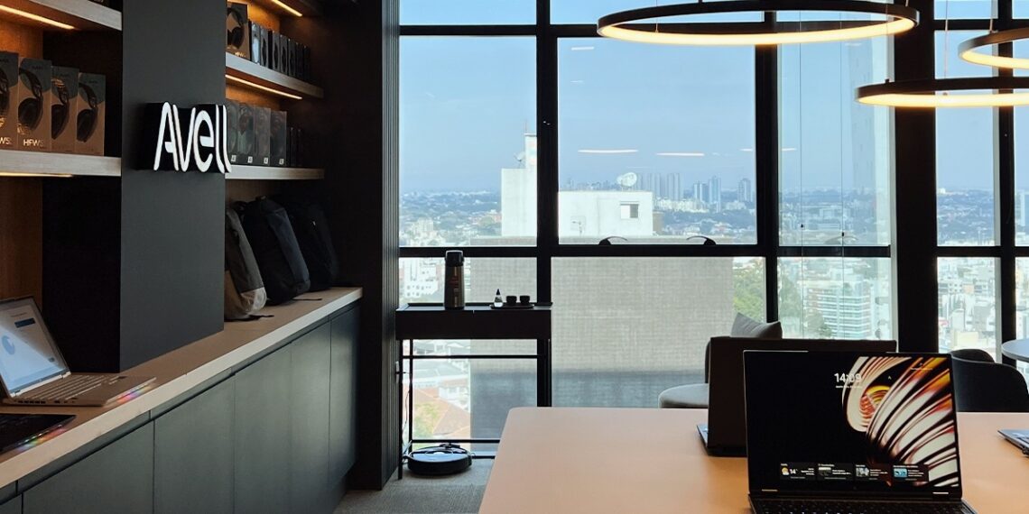 Avell inaugura showroom em Curitiba com foco em experiência do consumidor