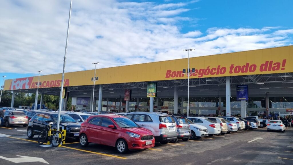Grupo Pereira investe R$ 70 milhões na inauguração da sexta unidade do Fort Atacadista no RS