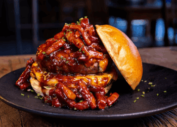 Dia do Bacon: sábados e domingos são os dias em que os brasileiros mais consomem o ingrediente
